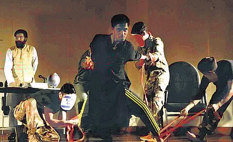 இயற்கைக்காக இரண்டு இளைஞர்கள்!