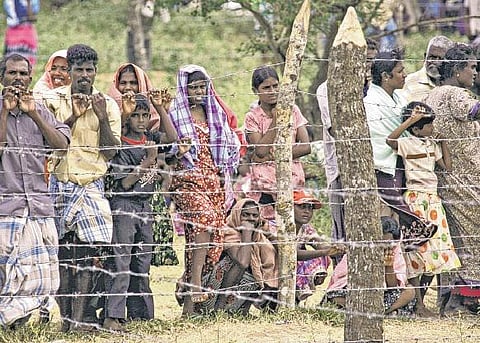 ஐ.நா.வில் அமெரிக்க தீர்மானம் நிறைவேற்றம் : இலங்கை அரசுடன் இணைந்து போர்க்குற்றம் பற்றி விசாரணை- இந்தியா, சீனா உள்ளிட்ட நாடுகள் ஆதரவு