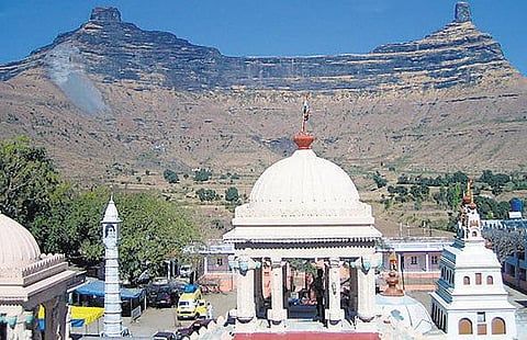 சமணத் திருத்தலங்கள்: முக்தி மலை- மங்கி துங்கி