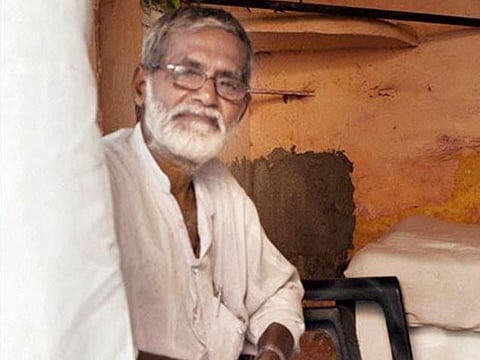 சொந்த ஊரிலேயே வாழ விரும்புகிறோம்: இக்லாக் குடும்பம் உருக்கம்