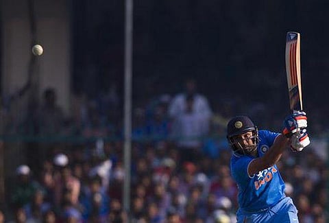 ரோஹித் சர்மாவின் 150 வீண்: பரபரப்பான ஆட்டத்தில் இந்தியா பரிதாப தோல்வி