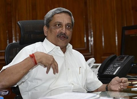 பாகிஸ்தான் ஆக்கிரமிப்பு காஷ்மீரில் பாக். ராணுவத்தின் கொடூர செயல்: விழிப்புணர்வு ஏற்படுத்த பாரிக்கர் வலியுறுத்தல்