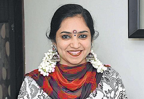 பின்தொடரும் எழுத்தின் குரல்: தமிழச்சி தங்கபாண்டியன், கவிஞர்