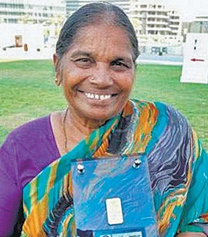 துபாயில் தமிழ்ப் பெண்ணுக்கு 50 கிராம் தங்கம் பரிசு