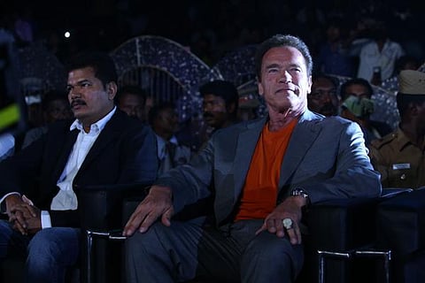 அர்னால்டு நிபந்தனை: எந்திரன் 2-ல் ஷங்கருக்கு பின்னடைவு