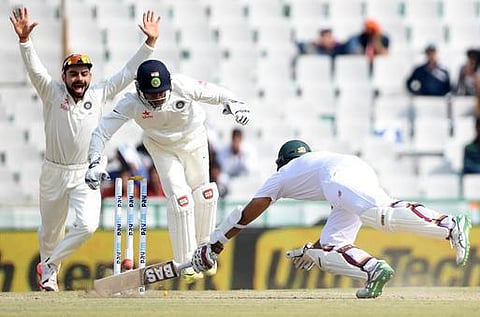 அஸ்வின் சுழலில் 184 ரன்களில் சுருண்டது தென் ஆப்பிரிக்கா