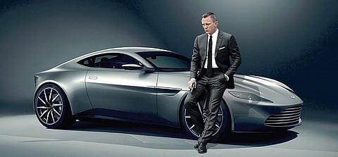 சீறிப் பாயும் ஸ்பெக்டர் ஸ்பெஷல் கார்