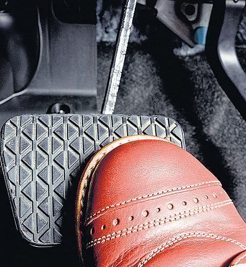 டிப்ஸ்: மழைக் காலமும், பிரேக் பராமரிப்பின் அவசியமும்