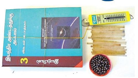 அடடே அறிவியல்: பெட்டியை இழுக்கக் குட்டிச் சக்கரம் ஏன்?