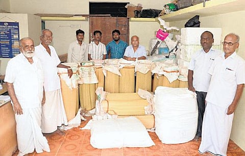 களத்தில் தி இந்து: ஸ்டவ்வில் மண்ணெண்ணெய் நிரப்ப வேண்டாம்!