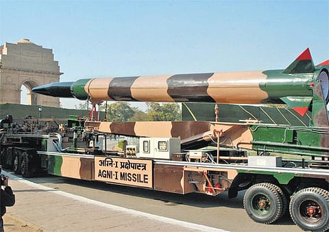 அக்னி - 1 ஏவுகணை சோதனை வெற்றி