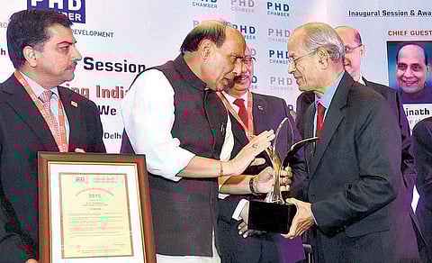 இரட்டை இலக்க வளர்ச்சியை இந்தியா அடையும்: உள்துறை அமைச்சர் ராஜ்நாத் சிங் நம்பிக்கை