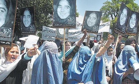 உலகை மாற்றிய பத்து பெண்ணியச் செயல்பாடுகள்