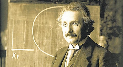 பொதுச் சார்பியலின் நூற்றாண்டு: ஐன்ஸ்டைனின் மனப் பரிசோதனைகள்