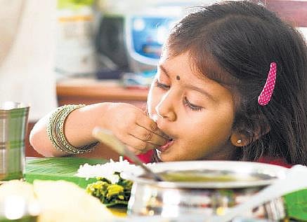 நிமிடக் கட்டுரை: சாப்பாடு முக்கியம்!