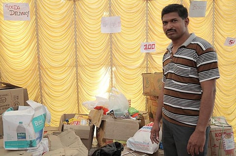 மழை முகங்கள்: உற்சாகமாக களப்பணியில் ஆசிரியர் அந்தோணிசாமி விக்டர்