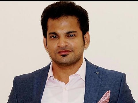 வெள்ளத்தில் தத்தளித்த கர்ப்பிணியைக் காப்பாற்றிய யூனுஸ்: பிறந்த குழந்தையின் வருங்கால படிப்புச் செலவையும் ஏற்றார்