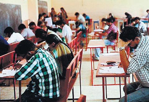 டிச.18-ல் ஐஏஎஸ் முதன்மை தேர்வு: ஆன்லைனில் ஹால்டிக்கெட்