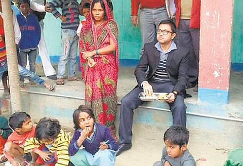 பிஹார் அரசுப் பள்ளியில் விதவையை சமைக்கவிடாமல் தடுத்த மக்கள்
