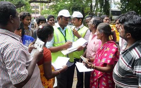 டிசம்பருக்குள் வெள்ள நிவாரணத் தொகை: அரசு தகவல் தொகுப்பு மையத்தில் பணிகள் தீவிரம்