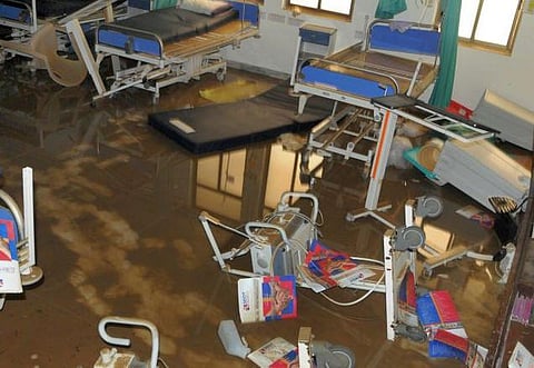 மியாட் மருத்துவமனையில் 18 பேர் உயிரிழந்த சம்பவம்: அதிகாரிகள் மீது நடவடிக்கை கோரி வழக்கு - அரசுக்கு நோட்டீஸ் அனுப்ப உயர்நீதிமன்றம் உத்தரவு