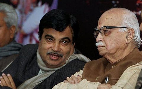 பாஜக எம்.பி. கீர்த்தி அசாத் மீதான கட்சி நடவடிக்கை: அத்வானி, மூத்த தலைவர்கள் அவசர ஆலோசனை