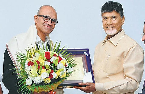 மைக்ரோசாப்ட்டுடன் ஆந்திரா ஒப்பந்தம்: சந்திரபாபு நாயுடுவை சந்தித்தார் சத்யா நாதெள்ளா