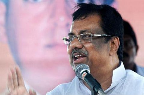 மதச்சார்பற்ற கட்சியுடன் மட்டுமே கூட்டணி: தமிழக காங்கிரஸ்