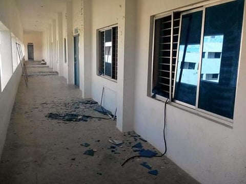 நாட்றம்பள்ளி அருகே எரி கல் விழுந்த இடத்தில் இஸ்ரோ விஞ்ஞானிகள் ஆய்வு