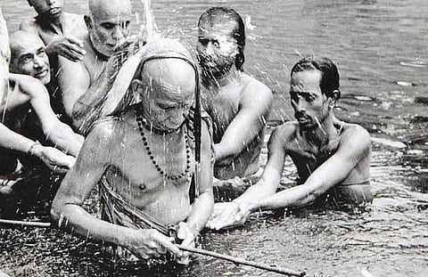 தெய்வத்தின் குரல்: அரனை மறவேல்; திருமாலுக்கு அடிமை செய்