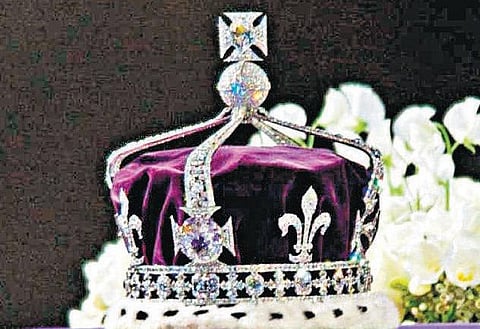 கோஹினூர் வைரம் பாகிஸ்தானுக்கே சொந்தம்: லாகூர் நீதிமன்றத்தில் வழக்கு