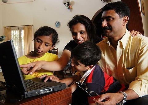 2020 ஆம் ஆண்டுக்குள் 13 கோடி இந்தியர்கள் ஆன்லைன் ஷாப்பிங்கில் பொருட்கள் வாங்குவர்: ஆய்வில் தகவல்