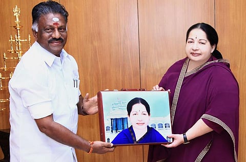 ரூ.9,154 கோடி வருவாய் பற்றாக்குறையை தவிர்க்க இயலாதது ஏன்?- தமிழக அரசு விளக்கம்