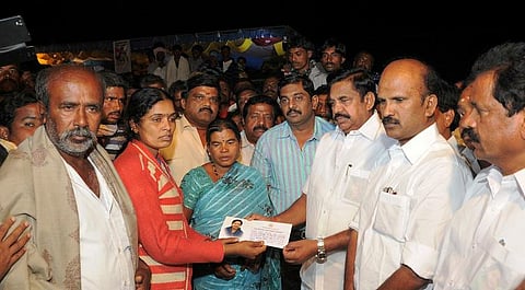 பனிச்சரிவில் உயிரிழந்த கிருஷ்ணகிரி ராணுவ வீரர் உடல் இன்று நல்லடக்கம்: அமைச்சர்கள் நேரில் அஞ்சலி