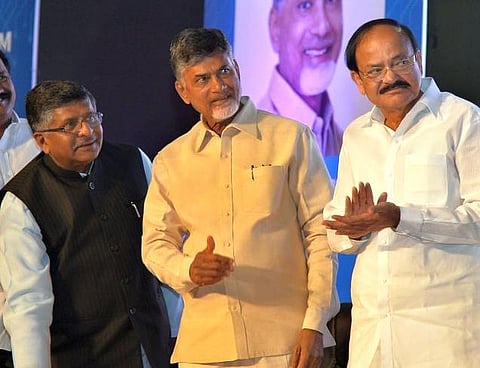 அப்சல் குரு ஆதரவு கோஷங்களை ஏற்றுக் கொள்வது சகிப்புத்தன்மை ஆகாது: வெங்கய்ய நாயுடு