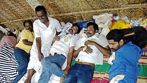 அத்திக்கடவு-அவிநாசி திட்ட உண்ணாவிரத போராட்டம் வாபஸ்