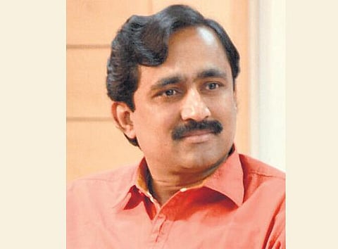 கலாமின் அறிவியல் ஆலோசகரை அரசியலுக்கு இழுக்கும் இளைஞர்கள்