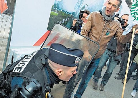 பிரான்ஸில் ஆண்டுதோறும் 600 விவசாயிகள் தற்கொலை