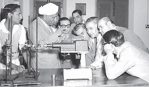 ராமன் விளைவின் பயன் என்ன?