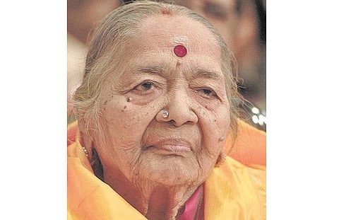 டி.கே.பட்டம்மாள் 10