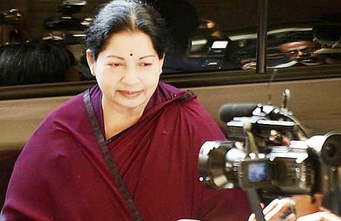 16 அமைச்சர்கள், 32 பெண் வேட்பாளர்கள், 150 புது முகங்கள்: அதிமுக வேட்பாளர் பட்டியலில் கவனிக்கத்தக்க அம்சங்கள்