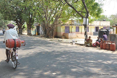 45 - கீழ்வைத்தனன் குப்பம் (தனி)