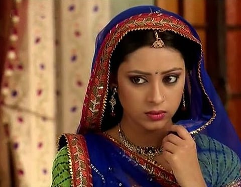 நடிகை பிரதியுஷா தற்கொலை விவகாரம்: காதலர் மீது வழக்கு