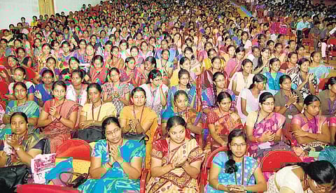 நல்ல ஜனநாயகம் அமைய அனைவரும் வாக்களிப்போம்!- மாவட்ட வருவாய் அலுவலர் மாணவர்களுக்கு அழைப்பு