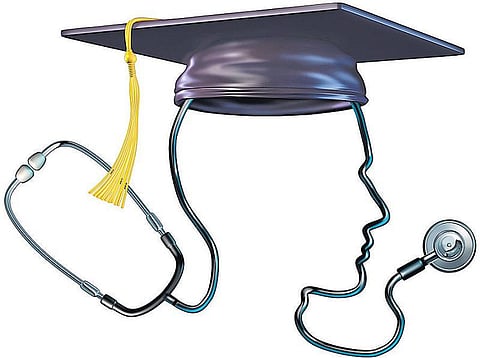 பிளஸ் 2 மாணவர்கள் அச்சப்பட வேண்டாம்: எம்பிபிஎஸ், பிடிஎஸ் படிப்புகளுக்கு இந்த ஆண்டு நுழைவுத் தேர்வு இருக்காது - மருத்துவ கவுன்சில் தகவல்