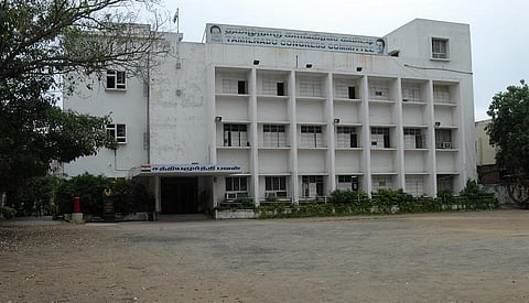 ஆற்காட்டை கொடுத்து சோளிங்கரை பெற்ற காங்கிரஸ்