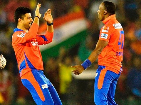 ஐபிஎல் கிரிக்கெட் தொடர்: மும்பை - குஜராத் இன்று மோதல்