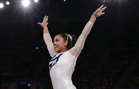 சரித்திரம் படைத்த தீபா: ஒலிம்பிக் ஜிம்னாஸ்டிக் போட்டிக்கு தகுதி பெற்ற முதல் இந்திய வீராங்கனை!