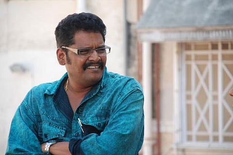 பாதி நாள் சம்பளம் போதும்: கே.எஸ்.ரவிக்குமார் பதிலால் ‘ரெமோ’ படக்குழுவினர் நெகிழ்ச்சி