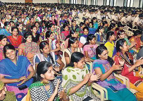 ‘தி இந்து’, தேர்தல் ஆணையம் இணைந்து நடத்திய ‘வாக்காளர் வாய்ஸ்’ நிகழ்ச்சித் தொகுப்பு பொதிகை டிவியில் இன்று மாலை ஒளிபரப்பு